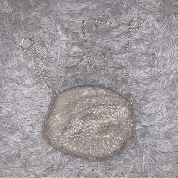 Cream/white beaded vintage purse - Picture 1 of 7